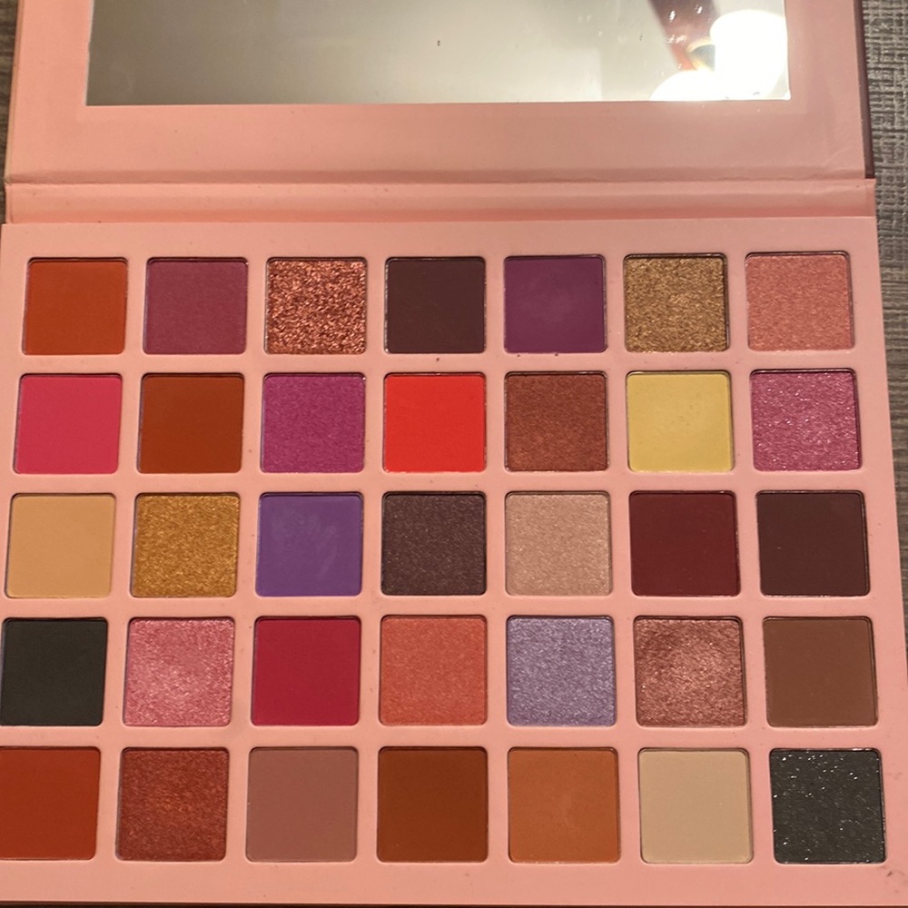 iHeart revolution original chocolate revolution large chocolate bar palette